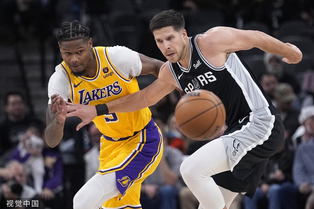 天花板不都 天花板不都