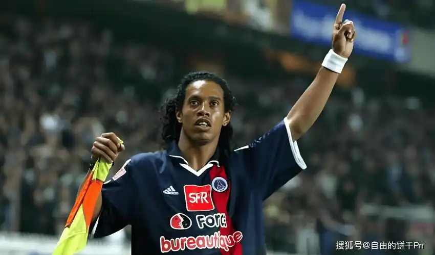 表现出色 表现出色