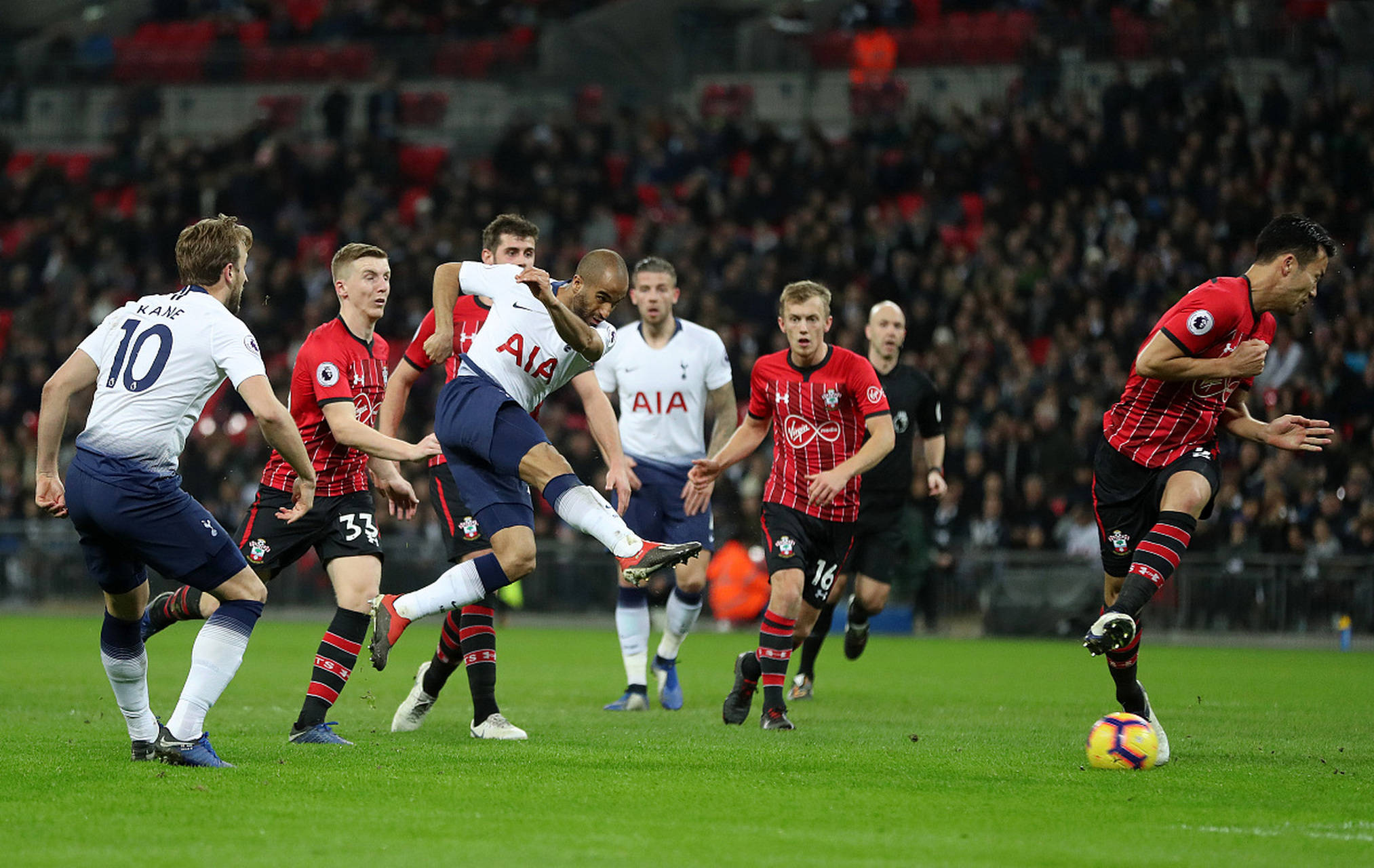 某些银行和 某些银行和