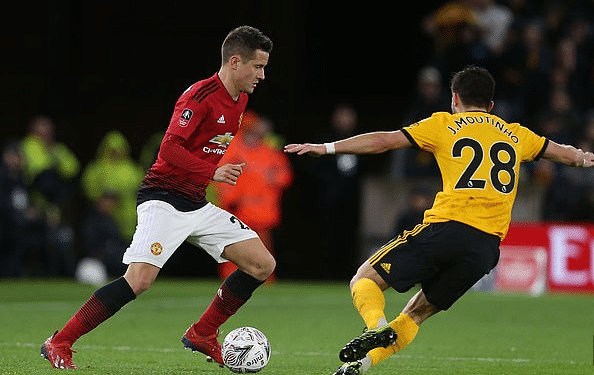 并根据他的 并根据他的